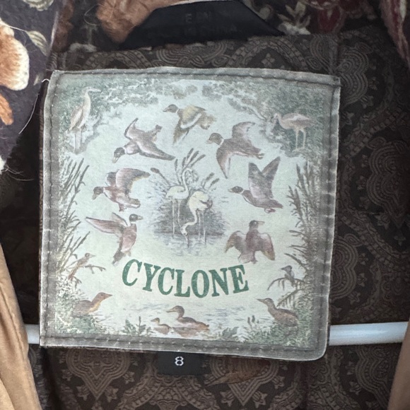 Vintage Cyclone down coat removable fur  Tan Floral Hooded puffy coat Sz 8 - Picture 3 of 16